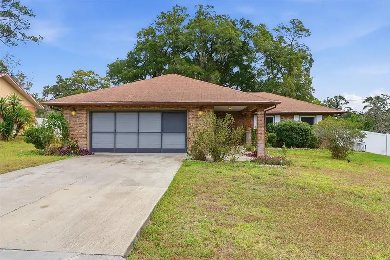 3265 Ne 30 Ct, FL