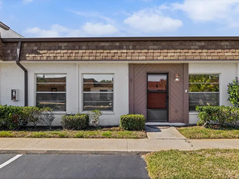 6037 Chesham Dr #7, FL