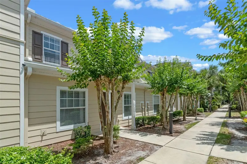 2952 Lucayan Harbour Cir #106, FL