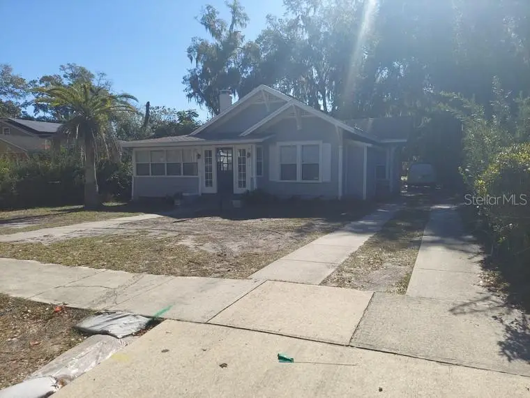 616 W Howry Ave, FL