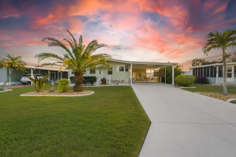 8443 Tanaka Dr, FL