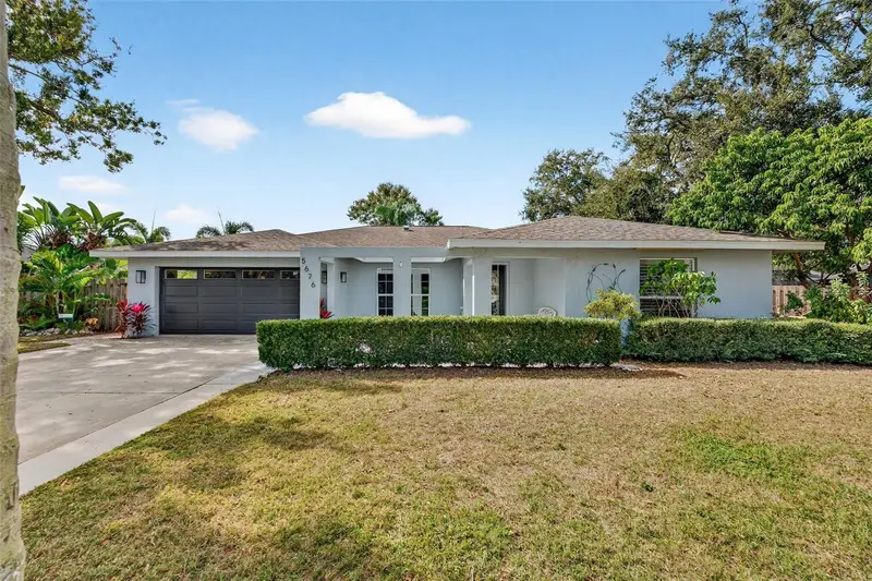 5676 Beneva Woods Cir, FL