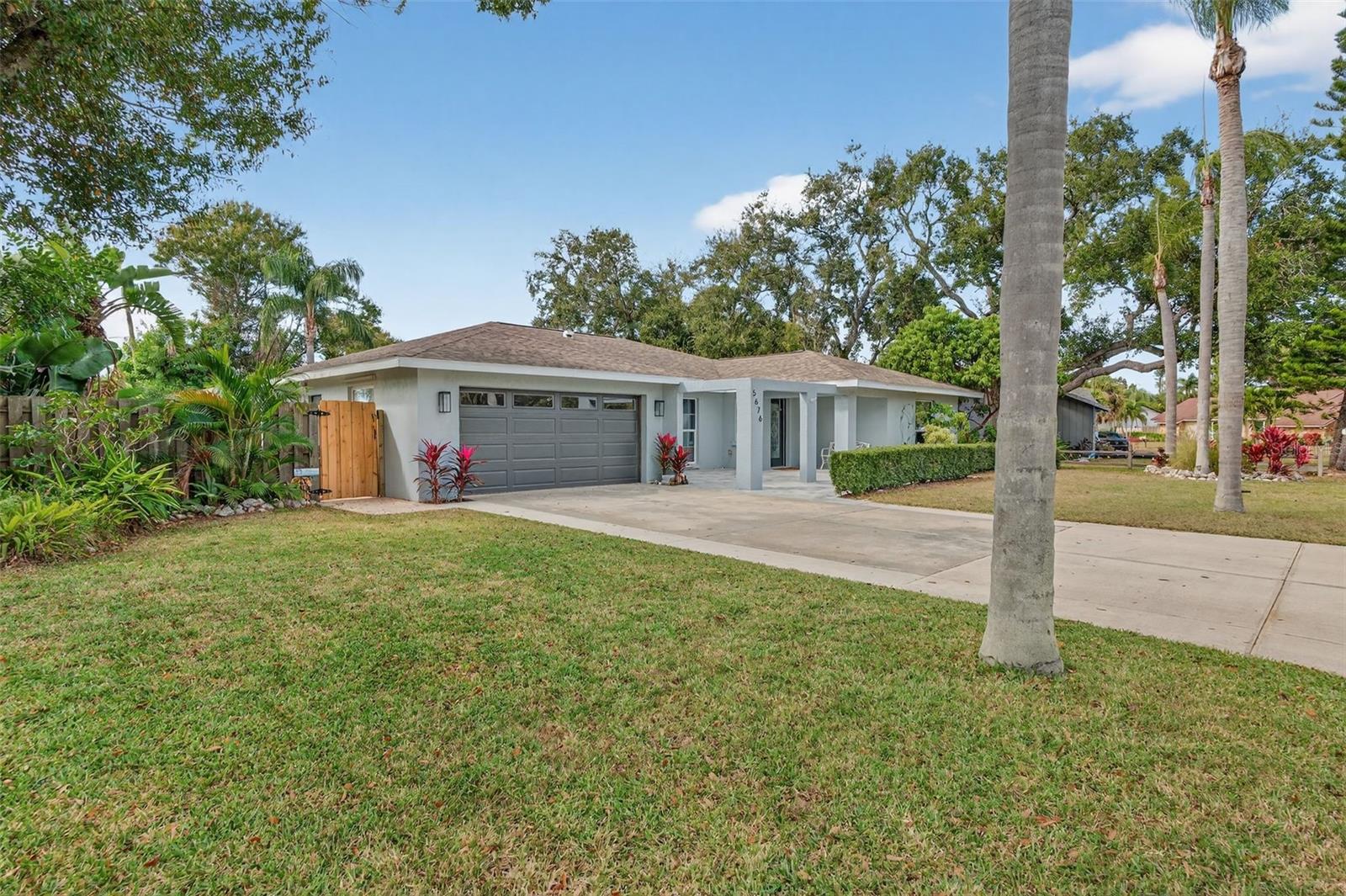 5676 Beneva Woods Cir, FL