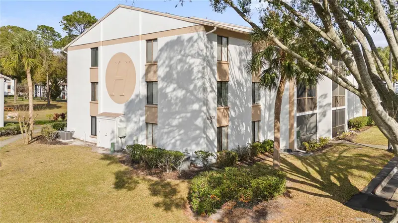 8203 Sun Spring Cir #12, FL