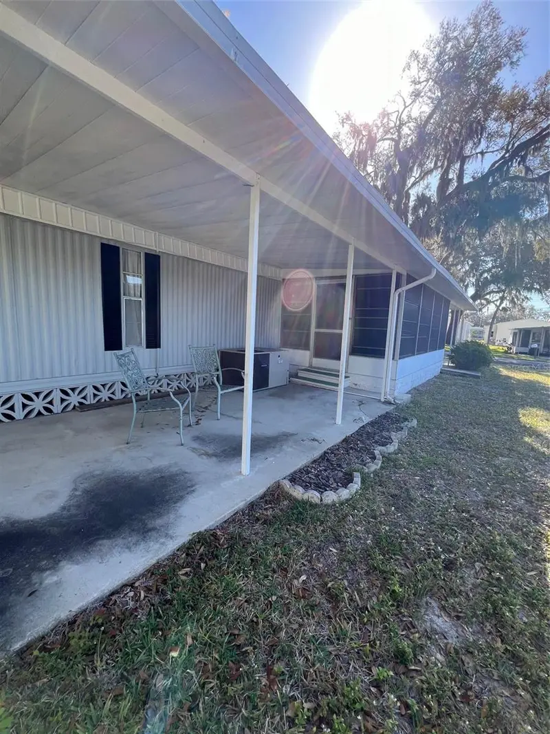 11 Shady Ln, FL