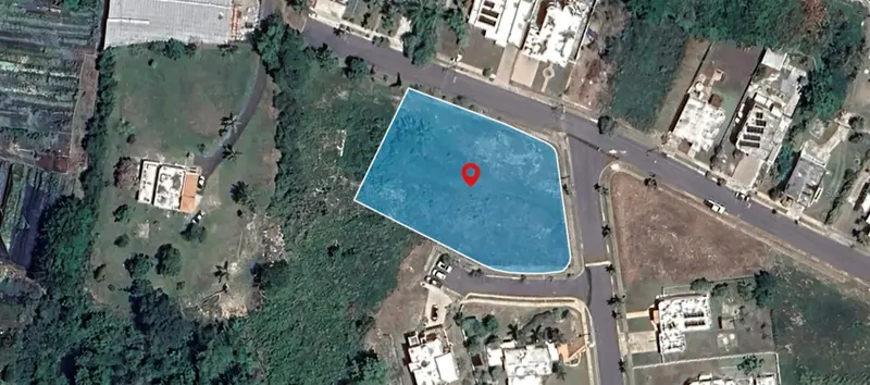 . Haciendas De Camuy, Bo. Puente, Solar 11, PR