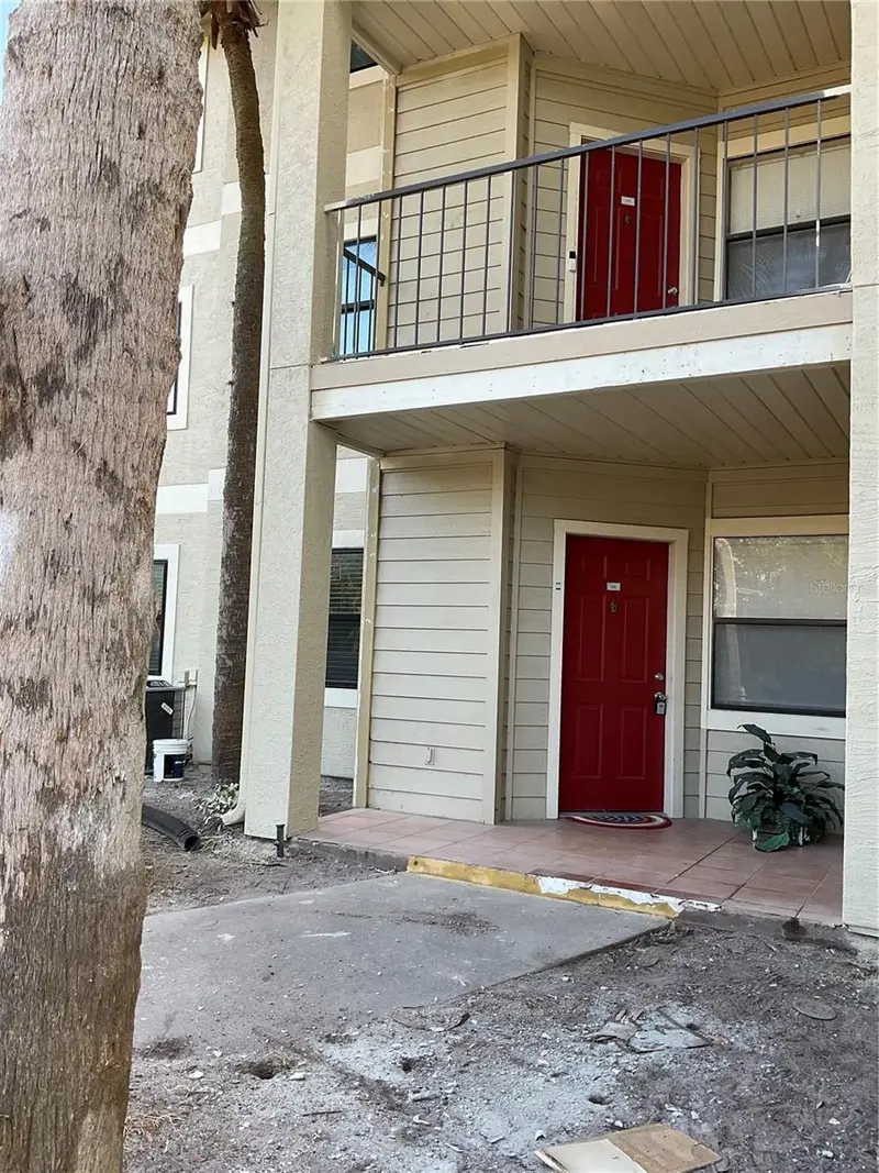 3028 Parkway Blvd #105, FL