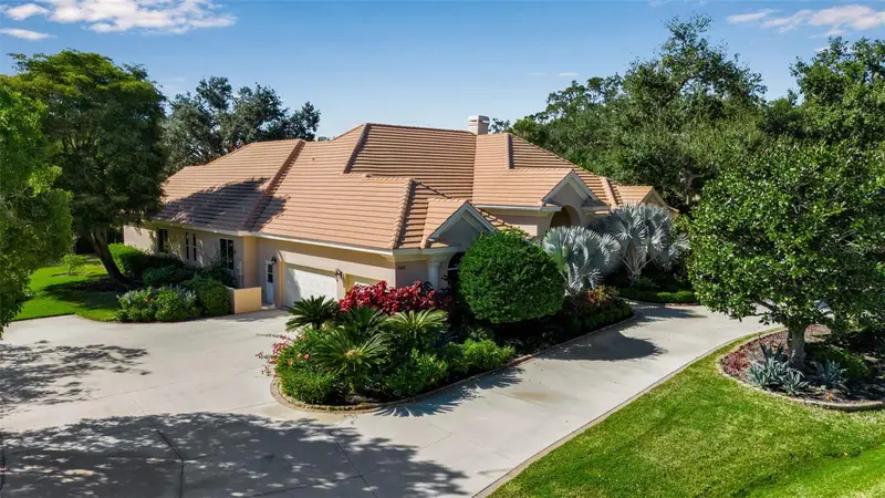 362 Macewen Dr, FL