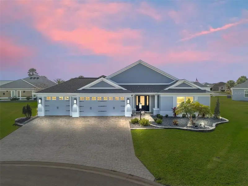 5885 Flint Loop, FL