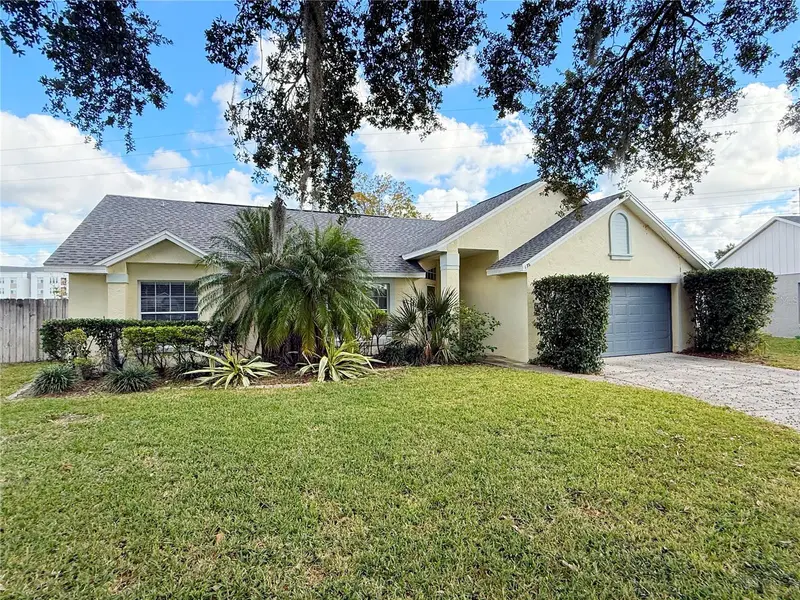 132 Robbins Rest Cir, FL