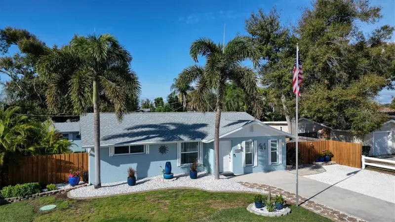 133 Altair Rd, FL