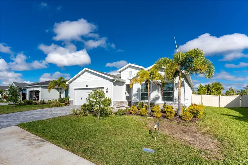 16185 S Port Harbor Blvd, FL