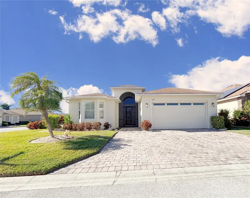 4577 Back Nine Dr, FL