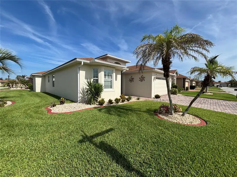4577 Back Nine Dr, FL