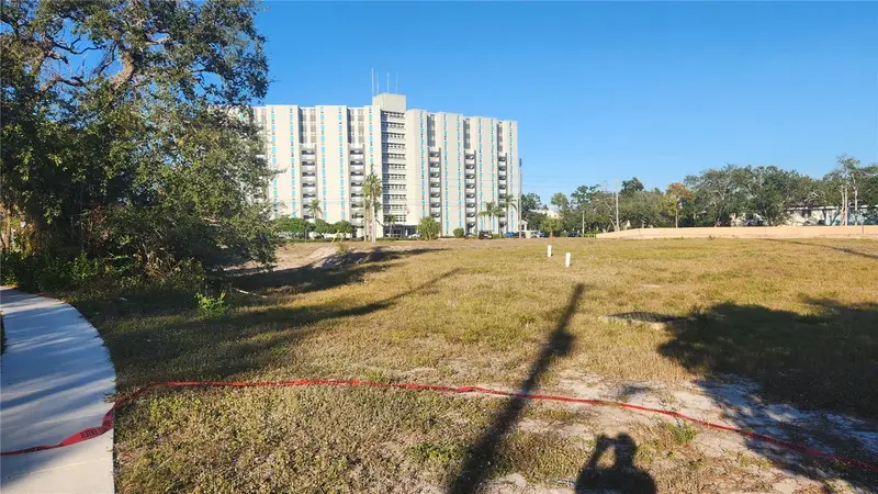Druid Rd E, FL