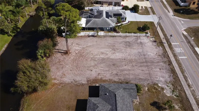 23326 Peachland Blvd, FL