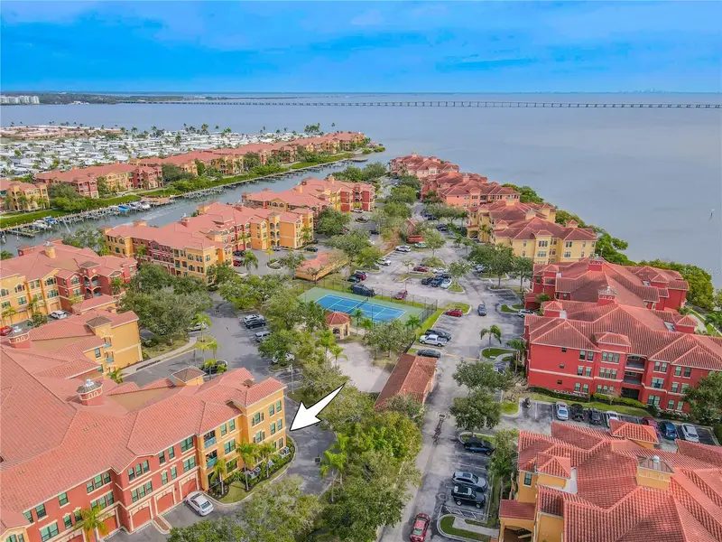 2722 Via Tivoli #410a, FL