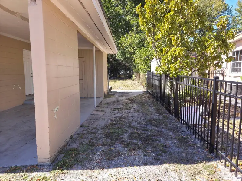 720 Faber Dr, FL