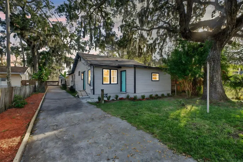 115 Palm Pl, FL