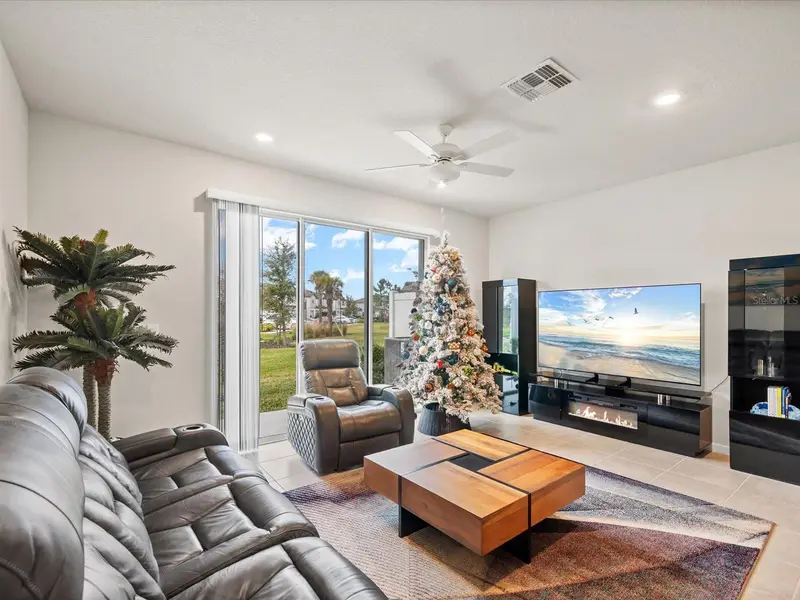 31428 Amberview Bnd, FL