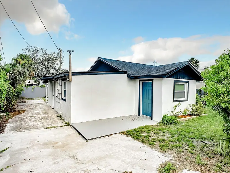 736 N Segrave St, FL