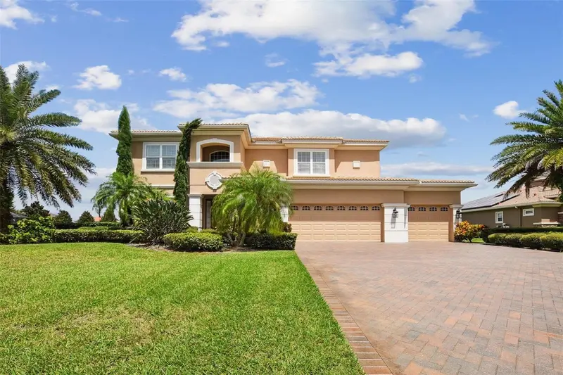 18229 Bellezza Dr, FL