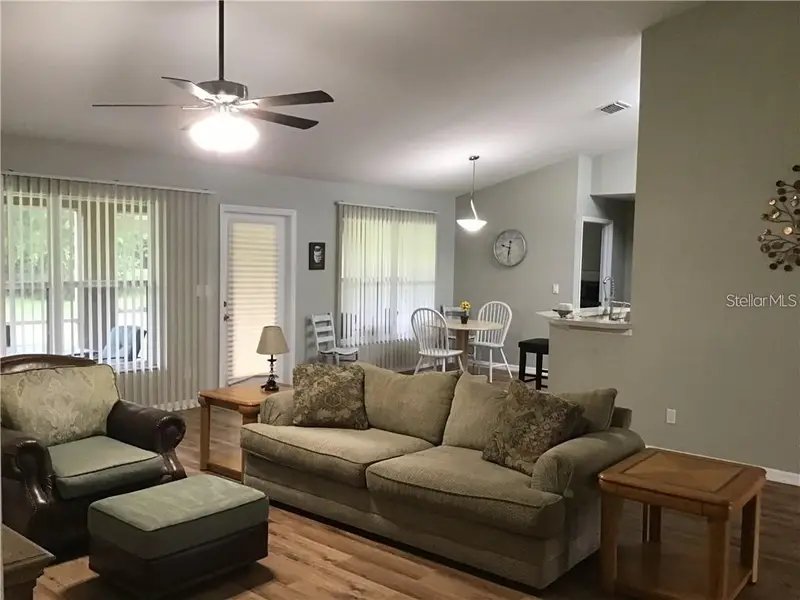 2091 Snowflake Ln, FL