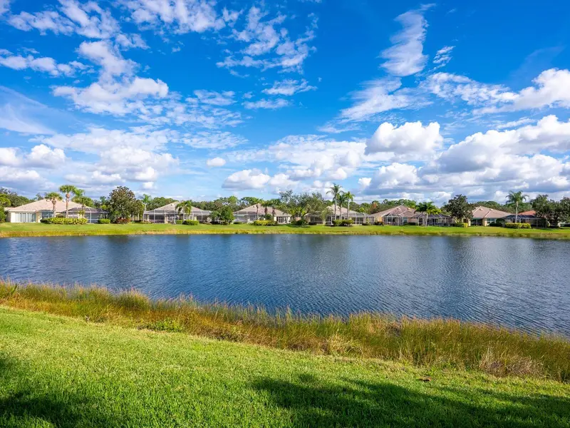 7675 Uliva Way, FL