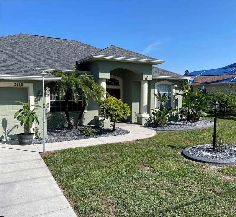 2115 Pan American Blvd, FL