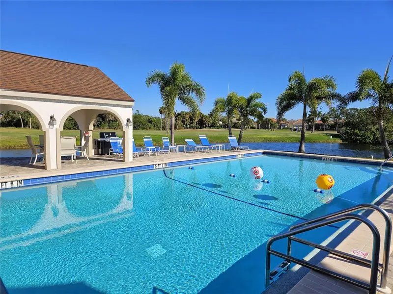 812 Capri Isles Blvd #225, FL