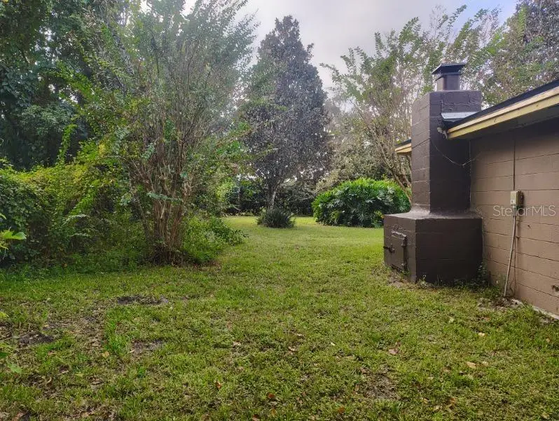 20621 Se Highway 42, FL