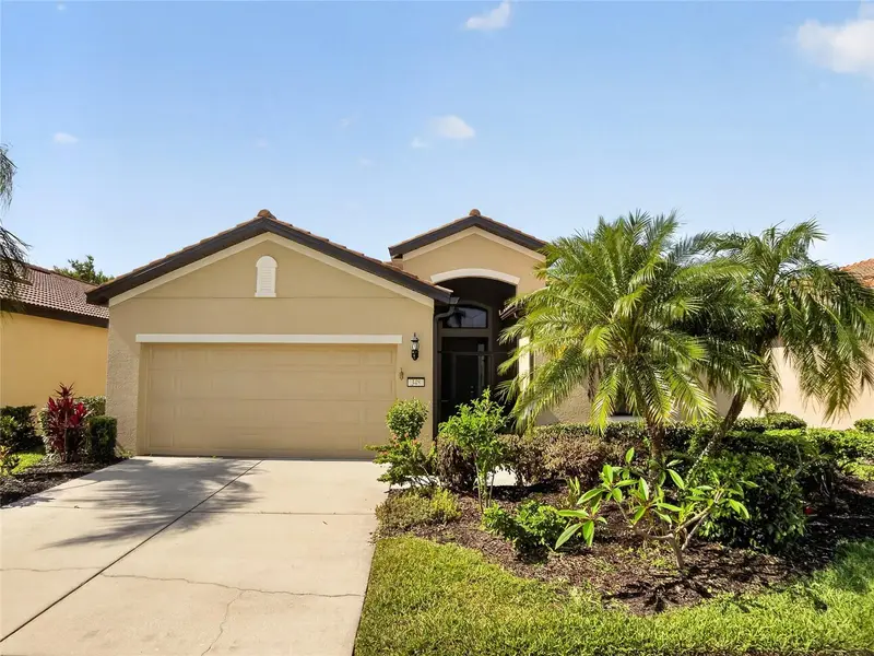 348 Cedar Falls Dr, FL