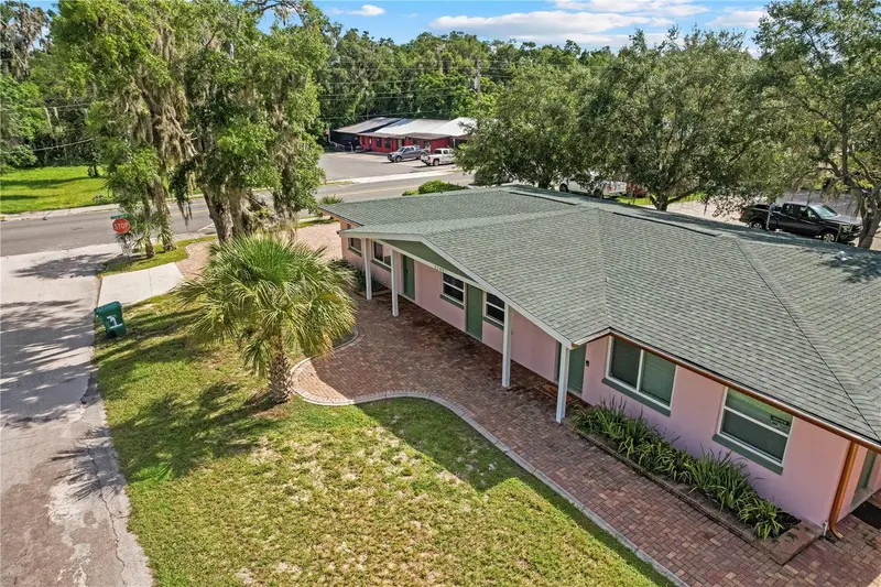 11987 Maple St, FL