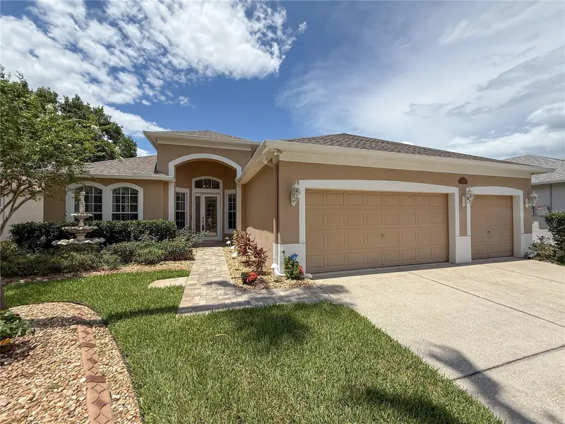 11610 Grove Arcade Dr, FL