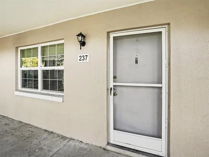 2500 Lee Rd #237, FL