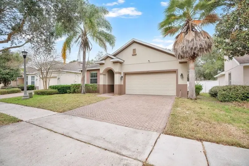 680 Preakness Cir, FL