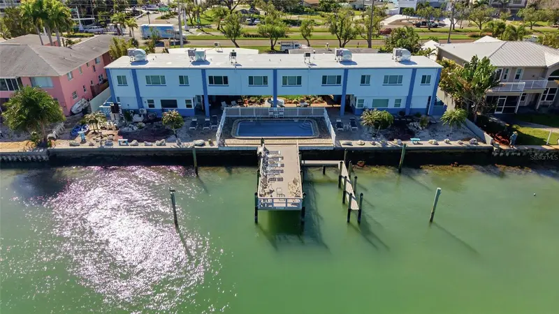 16 Paradise Ln #107, FL