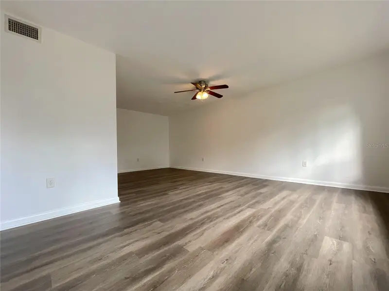 501 Sw 75th St #C4, FL