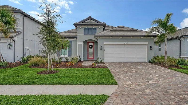 17543 Savory Mist Cir, FL