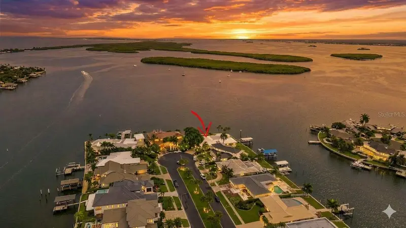 891 Island Way, FL