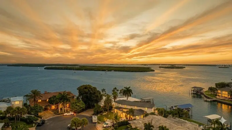 891 Island Way, FL