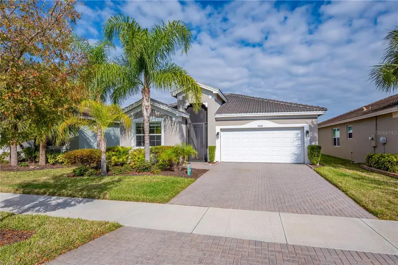 15433 Santa Pola Dr, FL