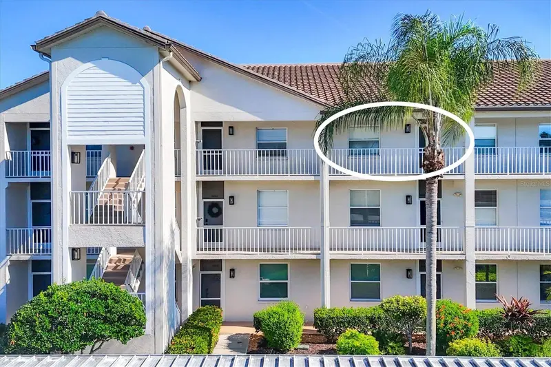 8735 Olde Hickory Ave #8303, FL