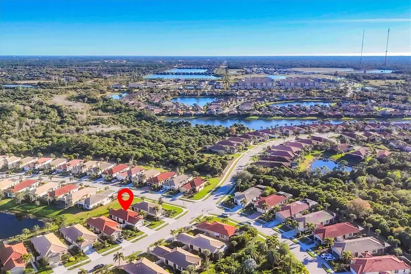 301 Padova Way, FL