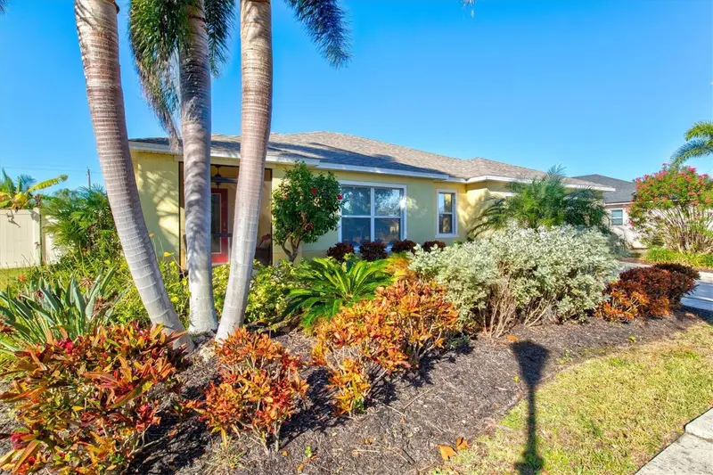 5213 Moon Shell Dr, FL