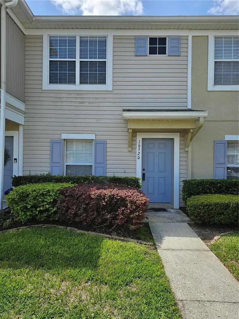 16320 Swan View Cir, FL