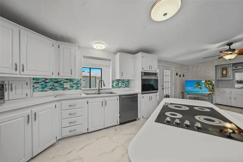 495 Schooner St, FL