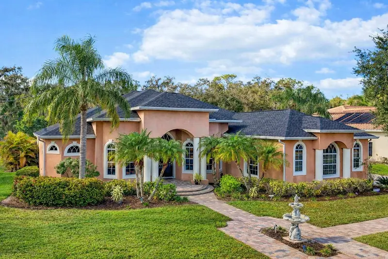2962 Wilderness Blvd E, FL
