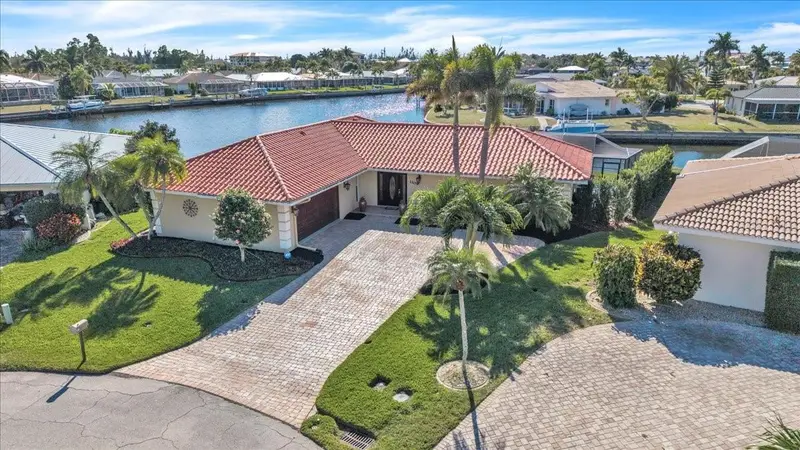 1109 Appian Dr, FL