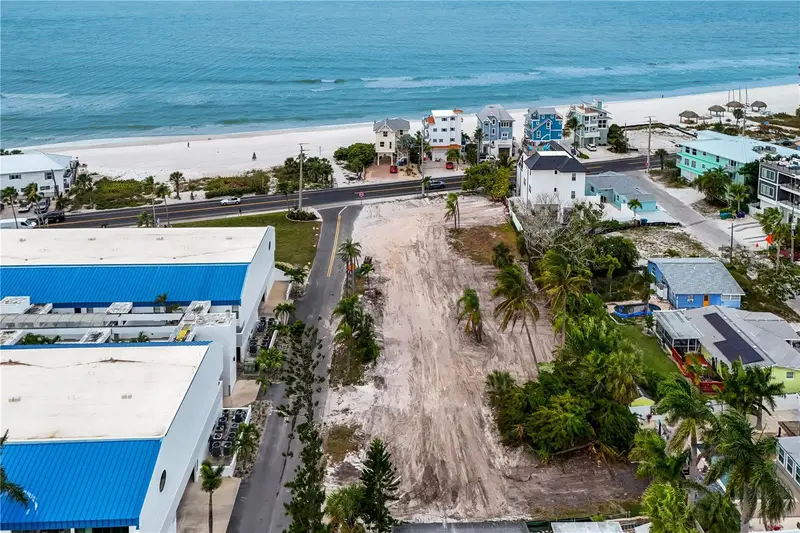 1101 Gulf Dr N, FL